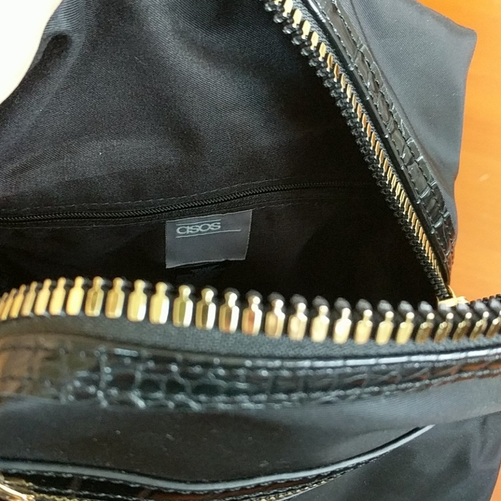 ASOS BACKPACK 🎒 - Picture 10 of 12
